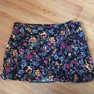 Plus size wild fable floral skirt 💐